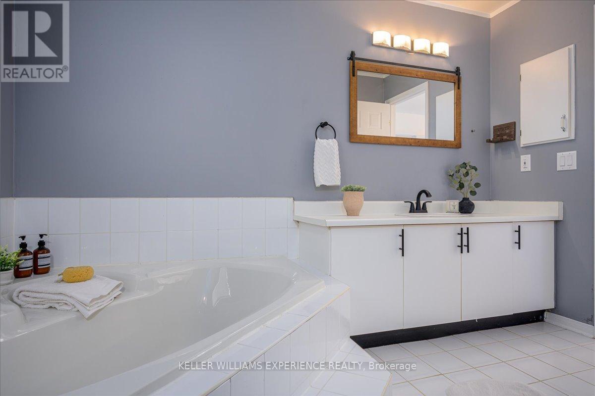 22 River Ridge Road, Barrie, Ontario  L4N 7G2 - Photo 38 - S12526934