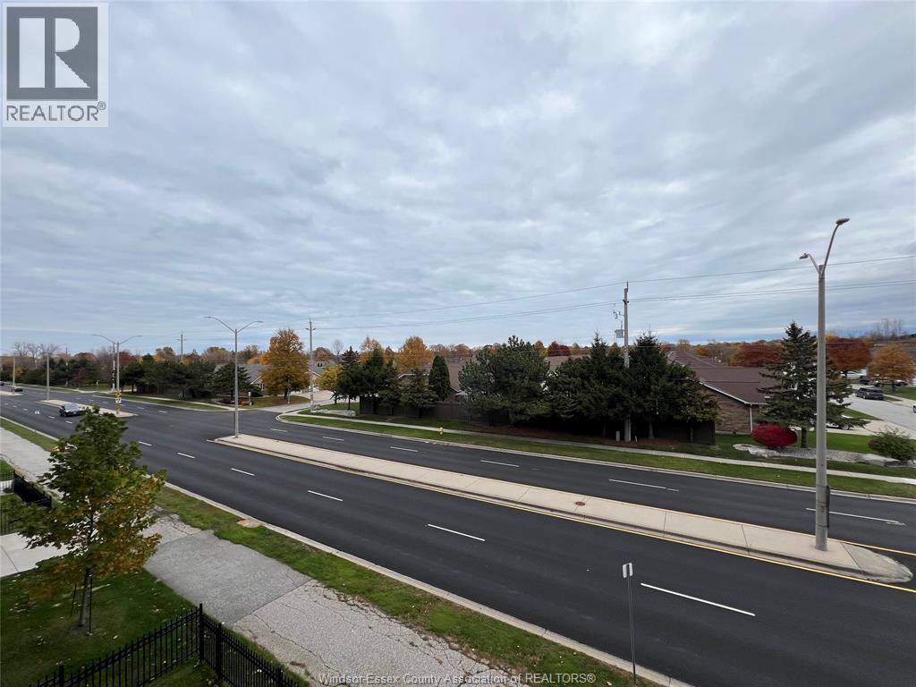 1611 Banwel Unit# 316, Windsor, Ontario  N8P 0G5 - Photo 25 - 25028398