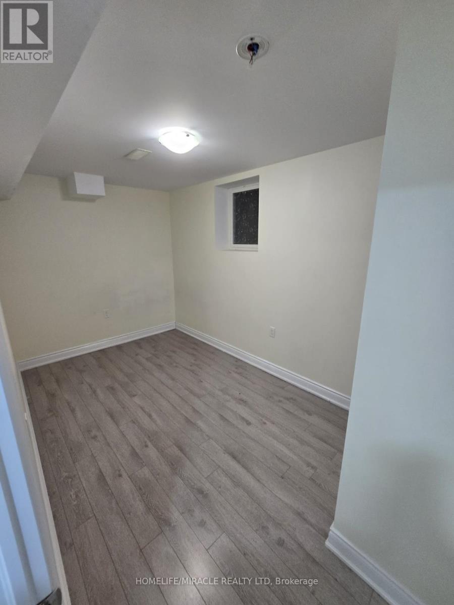 6 Padbury Trail, Brampton, Ontario  L7A 4M3 - Photo 15 - W12526920