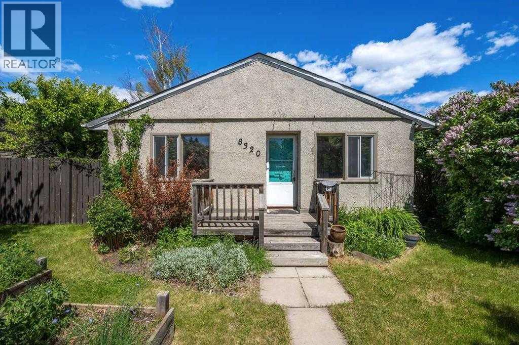 8320 34 Avenue Nw, Calgary, Alberta  T3B 1R2 - Photo 2 - A2244380