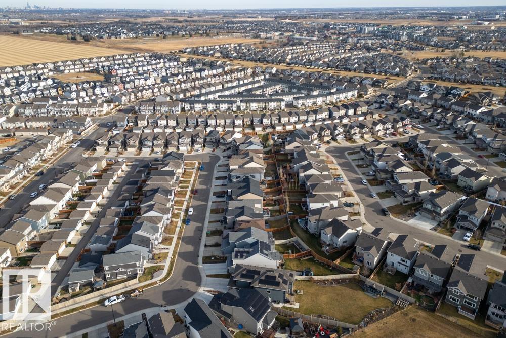 4250 Chichak Cl Sw, Edmonton, Alberta  T6W 4B4 - Photo 39 - E4465011