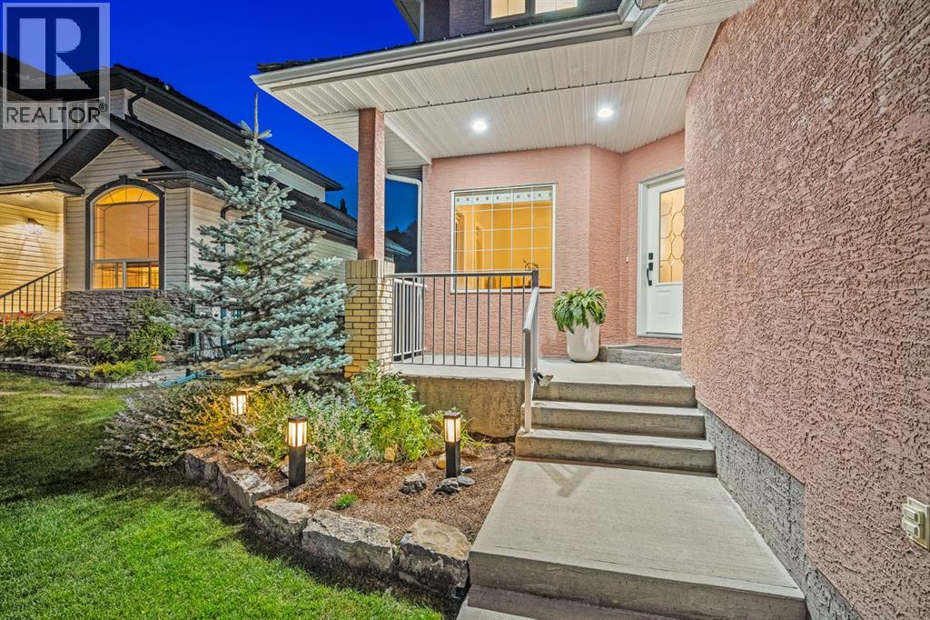 187 Gleneagles View, Cochrane, Alberta  T4C 1W2 - Photo 6 - A2268804