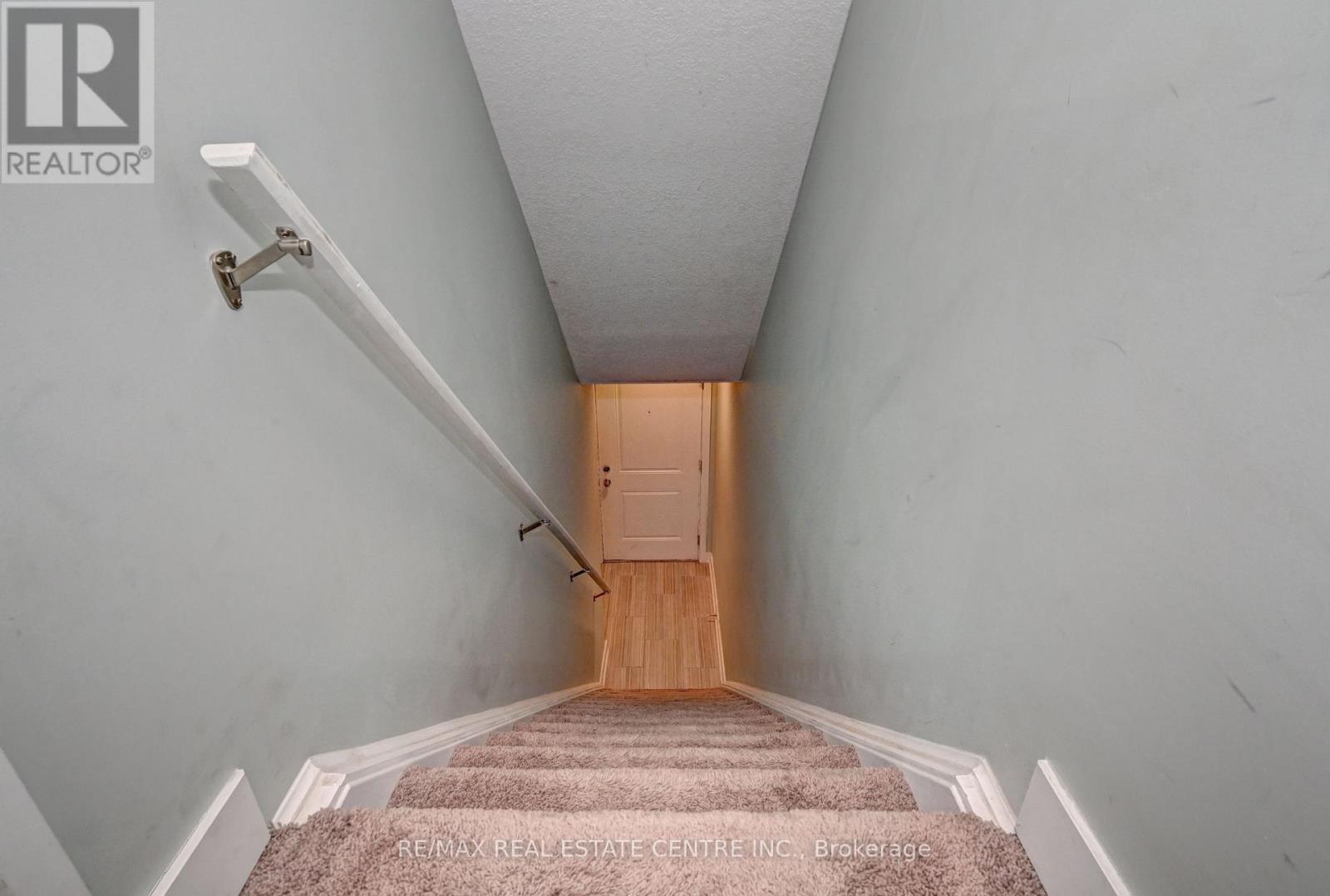 A4 - 190 Century Hill Drive, Kitchener, Ontario  N2E 0G9 - Photo 6 - X12526906