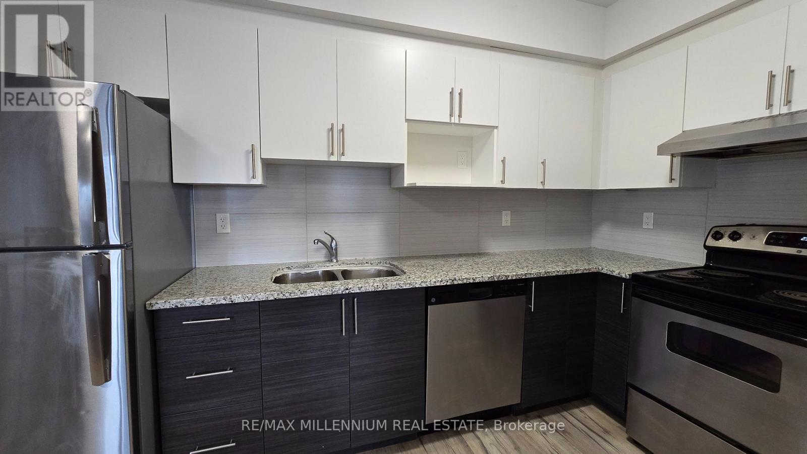 1103 - 258 Sunview Street, Waterloo, Ontario N2L 3V9 - Photo 9 - X12526938