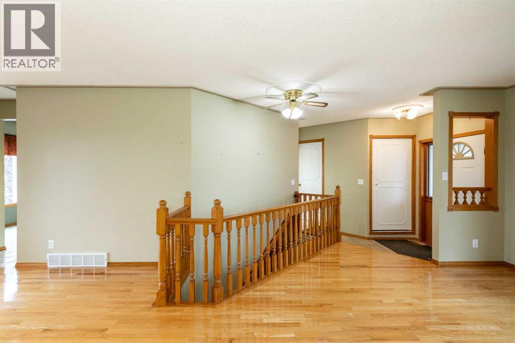 4828 44 Street, Innisfail, Alberta  T4G 1M7 - Photo 6 - A2267145