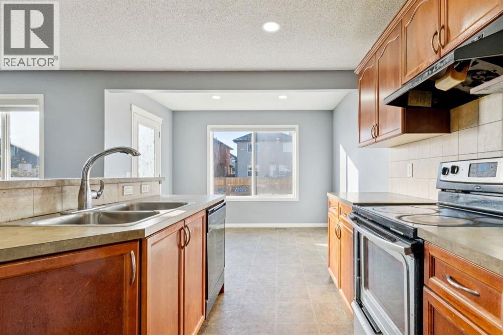 8454 Saddleridge Drive Ne, Calgary, Alberta  T3J 5H8 - Photo 10 - A2269267