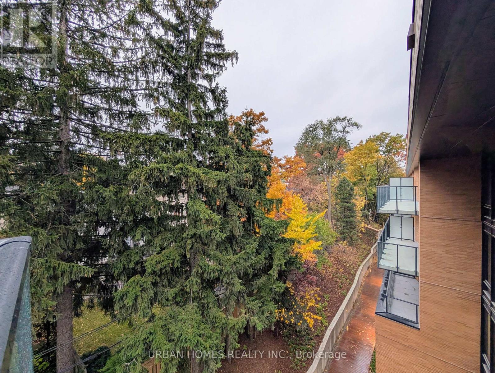 413 - 1720 Bayview Avenue, Toronto, Ontario  M4G 3C4 - Photo 19 - C12526968