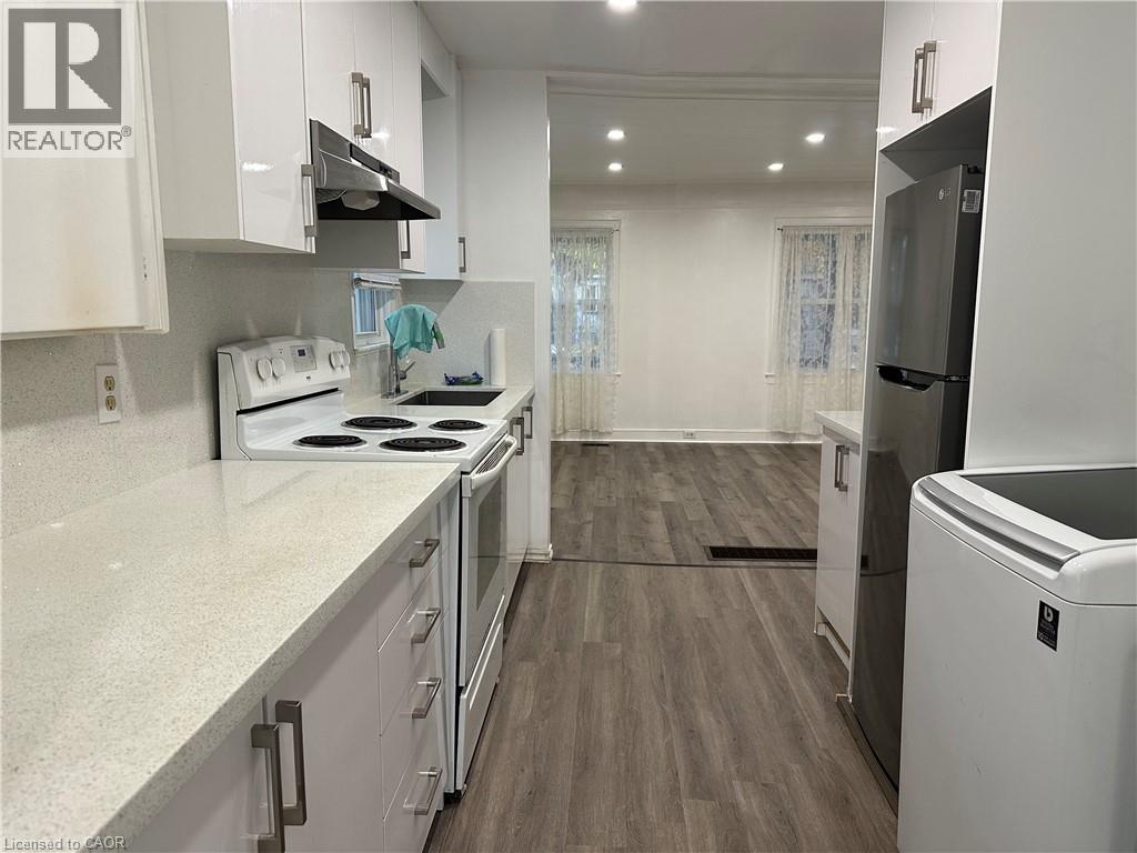 21 Stapleton Avenue, Hamilton, Ontario  L8H 3N4 - Photo 9 - 40786919