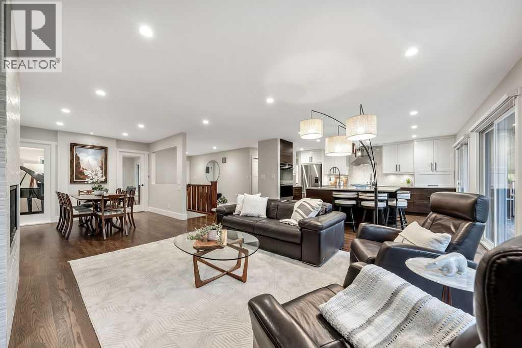 147 Oakside Place Sw, Calgary, Alberta  T2V 4R1 - Photo 10 - A2269066