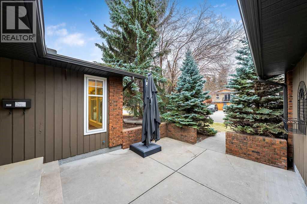 147 Oakside Place Sw, Calgary, Alberta  T2V 4R1 - Photo 36 - A2269066