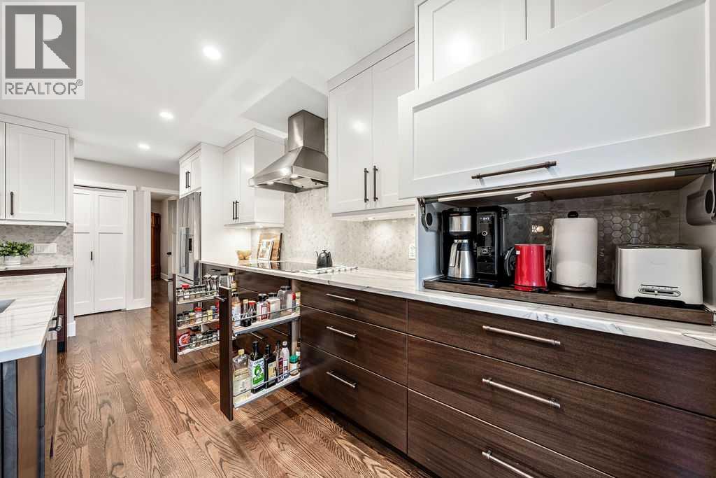 147 Oakside Place Sw, Calgary, Alberta  T2V 4R1 - Photo 15 - A2269066