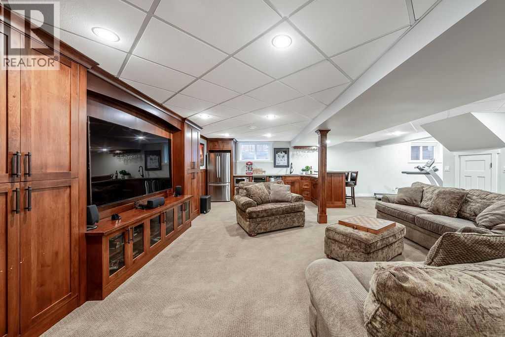 147 Oakside Place Sw, Calgary, Alberta  T2V 4R1 - Photo 27 - A2269066