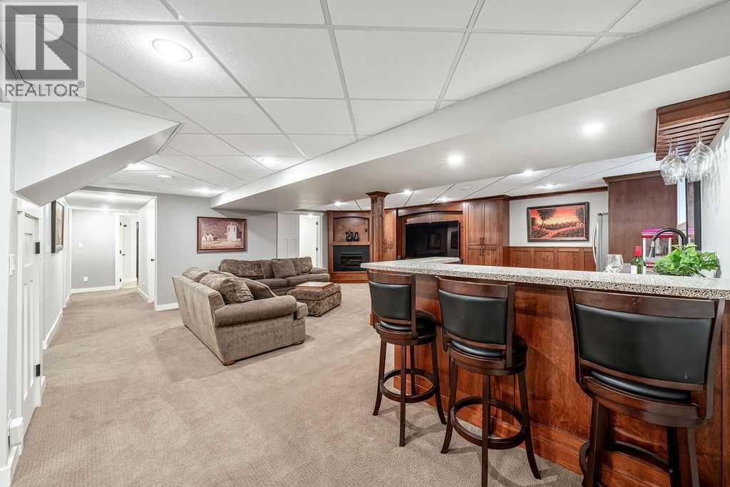 147 Oakside Place Sw, Calgary, Alberta  T2V 4R1 - Photo 30 - A2269066