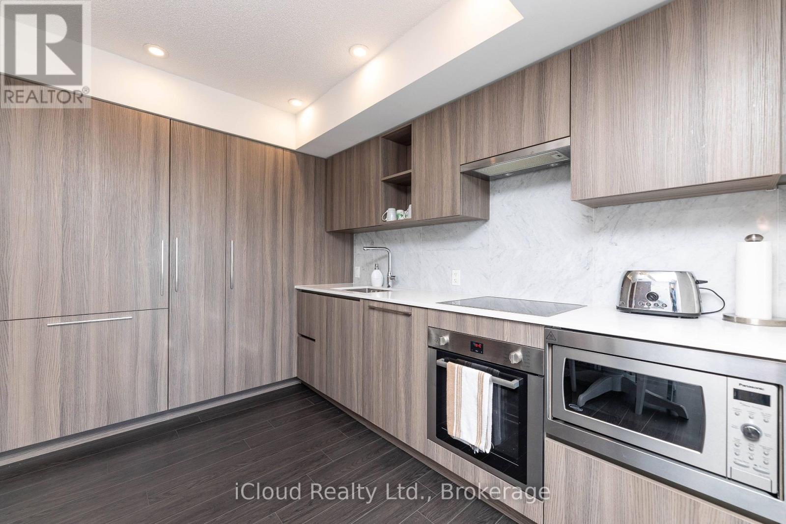 2311 - 19 Bathurst Street, Toronto, Ontario  M5V 0N2 - Photo 7 - C12527028