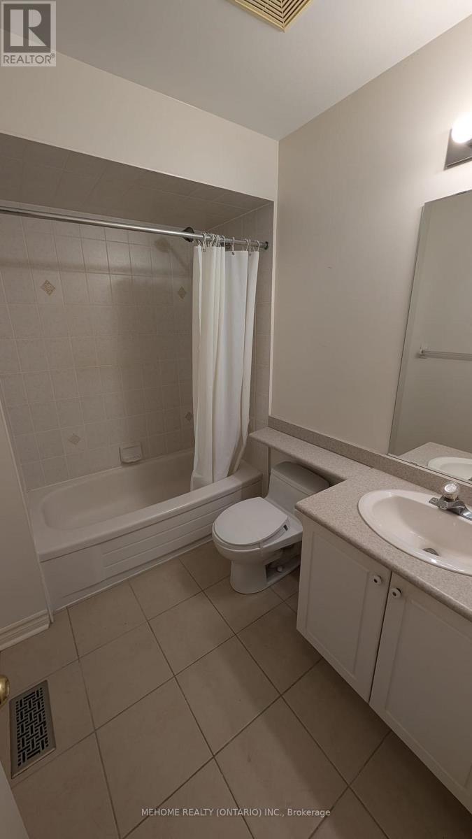 1505 Avonmore Square, Pickering, Ontario  L1V 7H2 - Photo 10 - E12526990