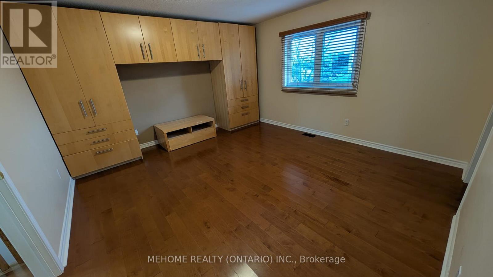 1505 Avonmore Square, Pickering, Ontario  L1V 7H2 - Photo 12 - E12526990