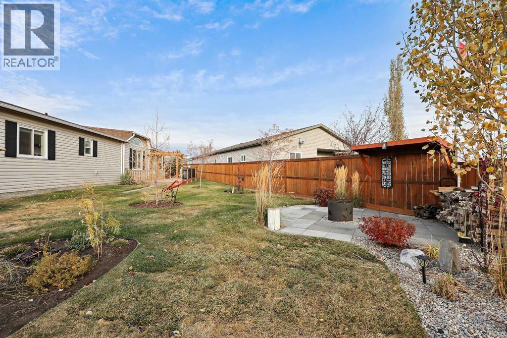 835 Beckner Crescent, Carstairs, Alberta  T0M 0N0 - Photo 34 - A2264611