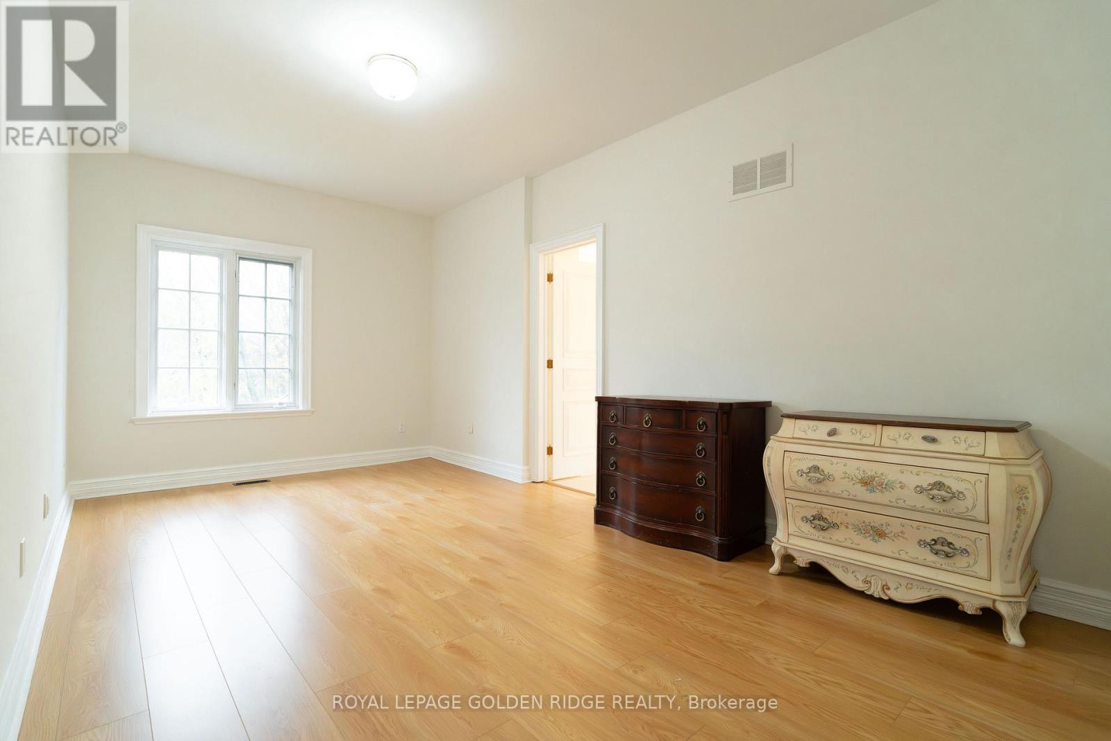 12 Forestview Trail, Whitchurch-Stouffville, Ontario  L4A 2L4 - Photo 17 - N12526992