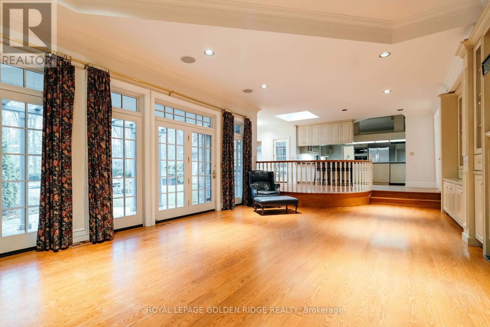 12 Forestview Trail, Whitchurch-Stouffville, Ontario  L4A 2L4 - Photo 9 - N12526992