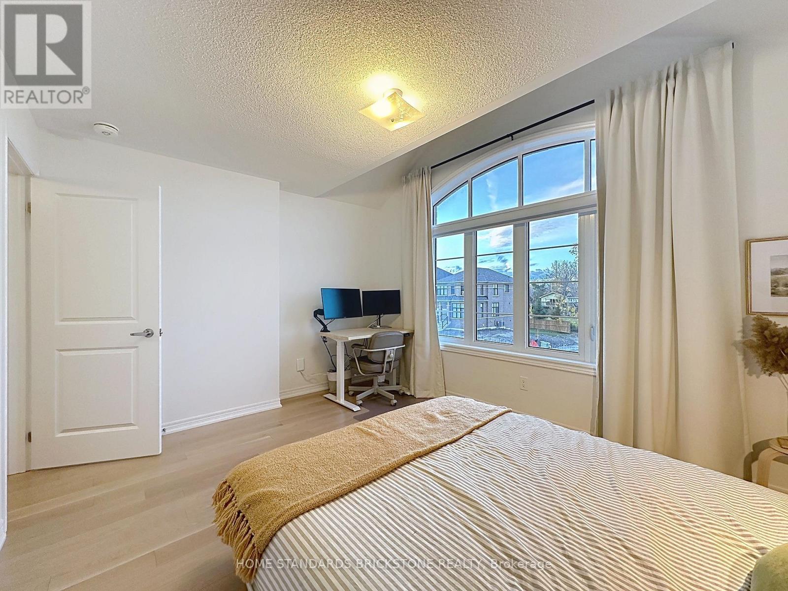 1295 Davis Loop, Innisfil, Ontario  L0L 1W0 - Photo 14 - N12527012