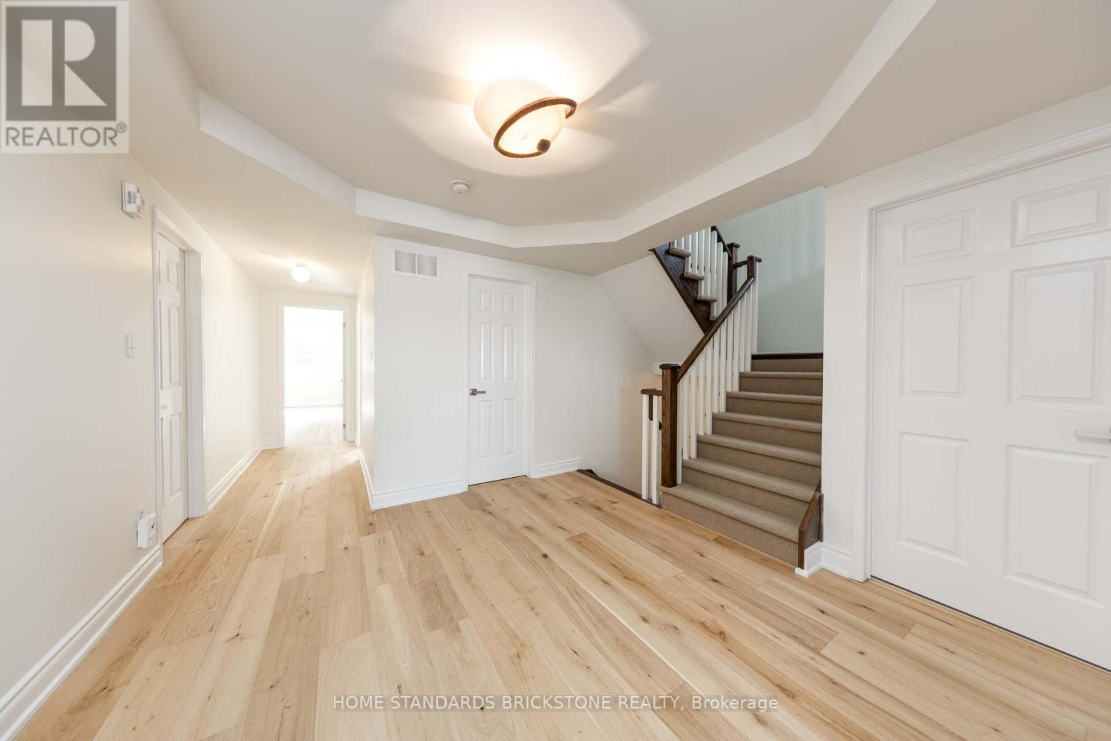 76 Leameadow Road, Vaughan, Ontario  L4J 8T5 - Photo 23 - N12527020