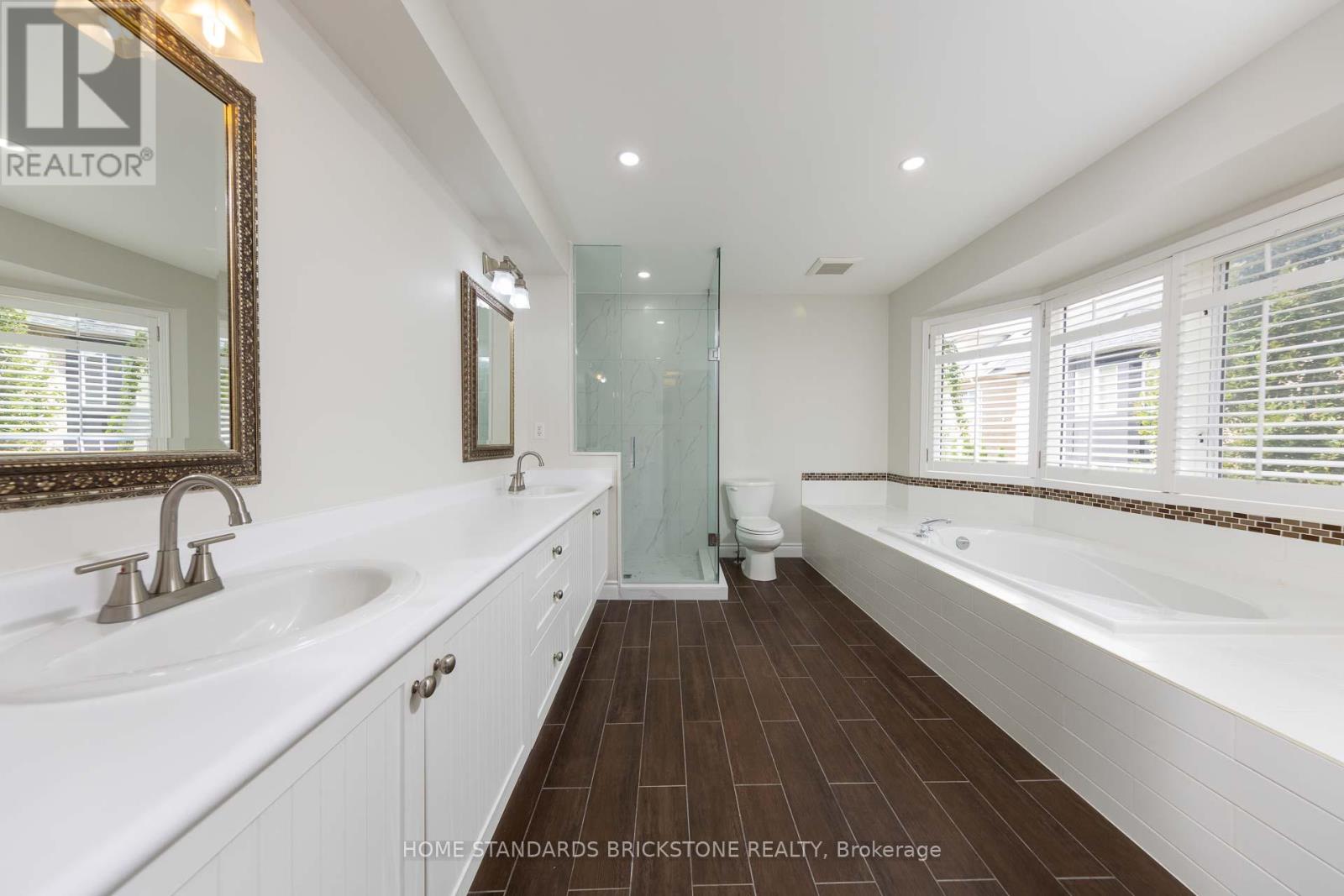 76 Leameadow Road, Vaughan, Ontario  L4J 8T5 - Photo 37 - N12527020