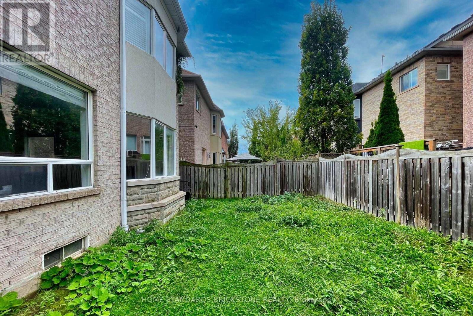 76 Leameadow Road, Vaughan, Ontario  L4J 8T5 - Photo 47 - N12527020