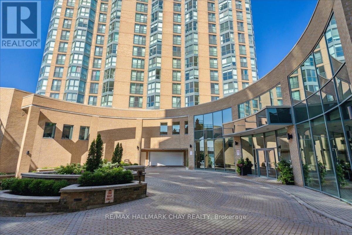 807 - 140 Dunlop Street E, Barrie, Ontario  L4M 6H9 - Photo 4 - S12526976