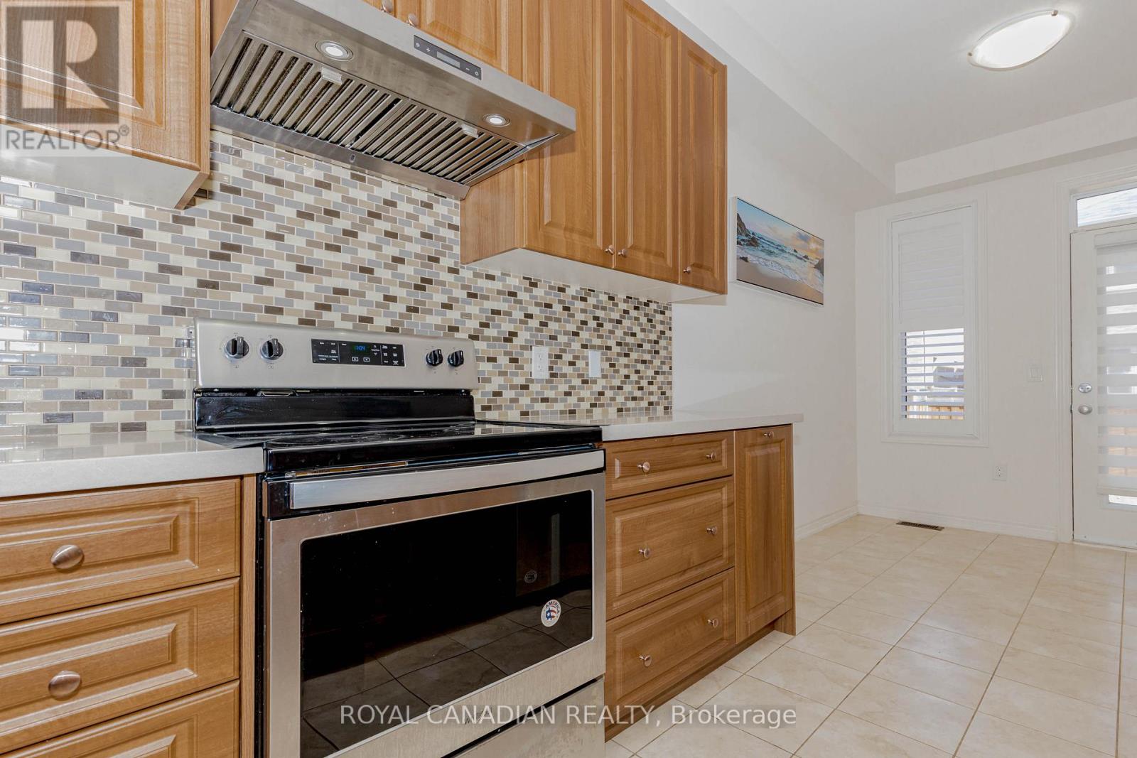 1533 Carr Landing, Milton, Ontario  L9E 1G9 - Photo 15 - W12527002