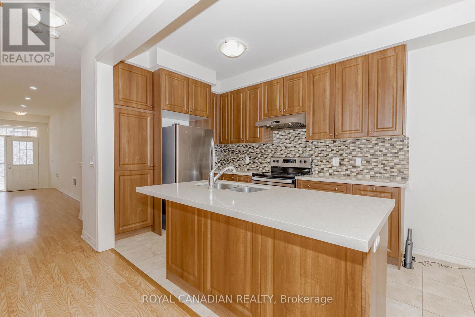 1533 Carr Landing, Milton, Ontario  L9E 1G9 - Photo 18 - W12527002