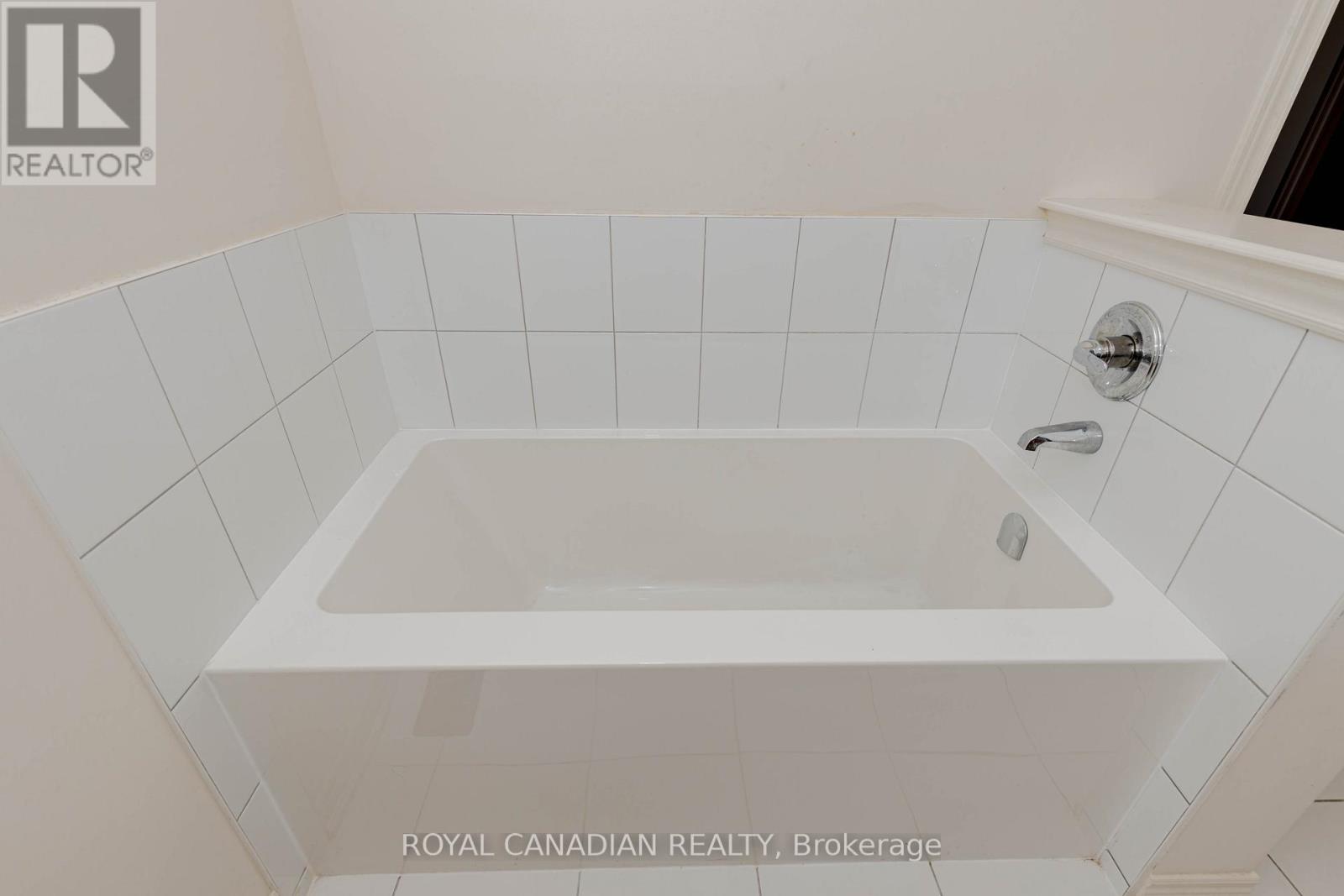 1533 Carr Landing, Milton, Ontario  L9E 1G9 - Photo 35 - W12527002