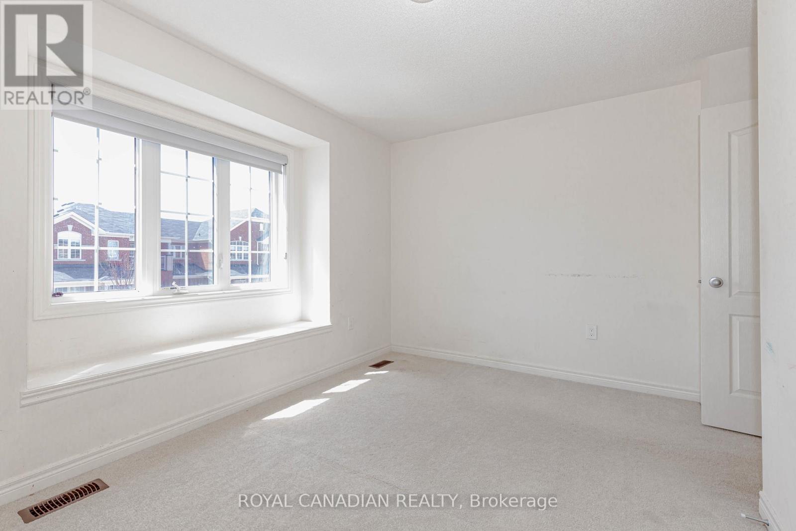 1533 Carr Landing, Milton, Ontario  L9E 1G9 - Photo 37 - W12527002