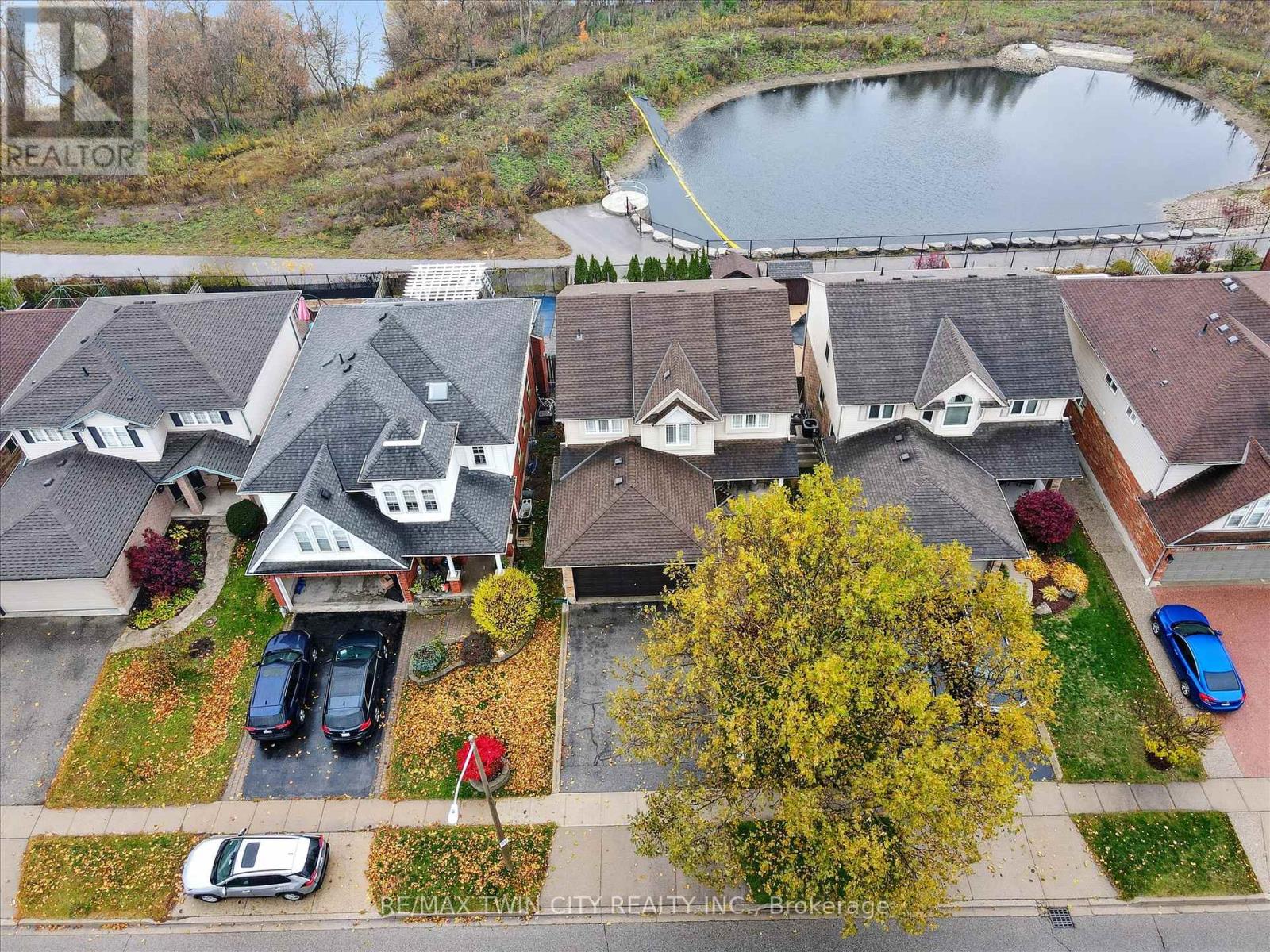 191 Green Vista Drive, Cambridge, Ontario  N1T 1Y9 - Photo 3 - X12527004