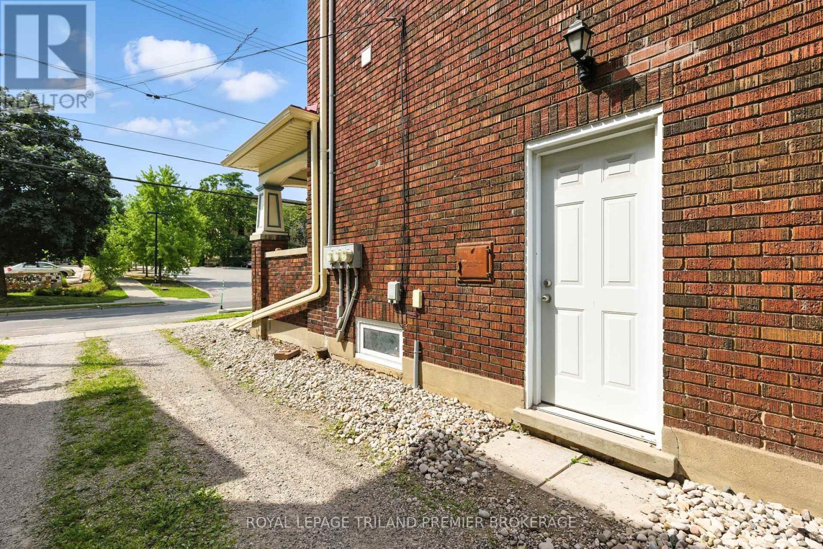 636 Queens Avenue, London East, Ontario  N5W 3H1 - Photo 30 - X12527062