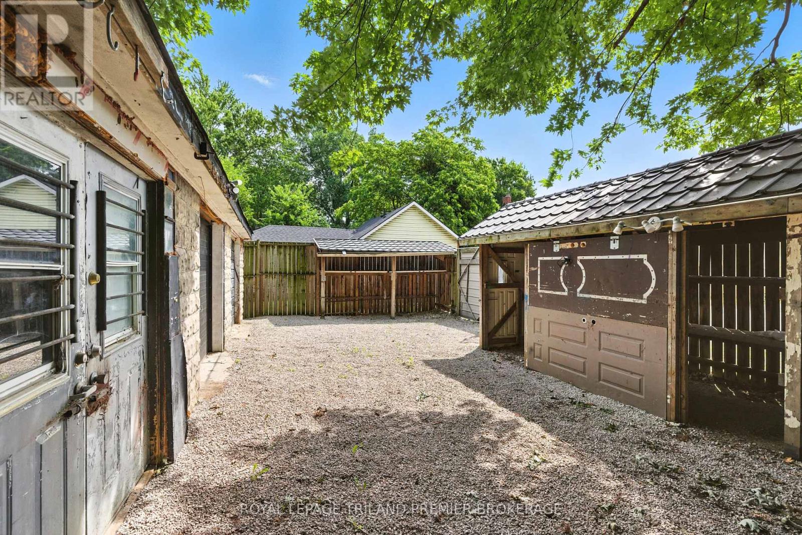 636 Queens Avenue, London East, Ontario  N5W 3H1 - Photo 33 - X12527062