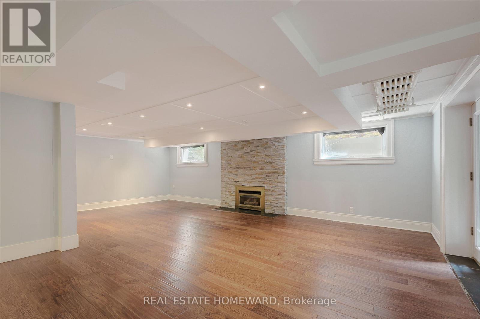 15 Pine Crescent, Toronto, Ontario  M4E 1L1 - Photo 28 - E12524798