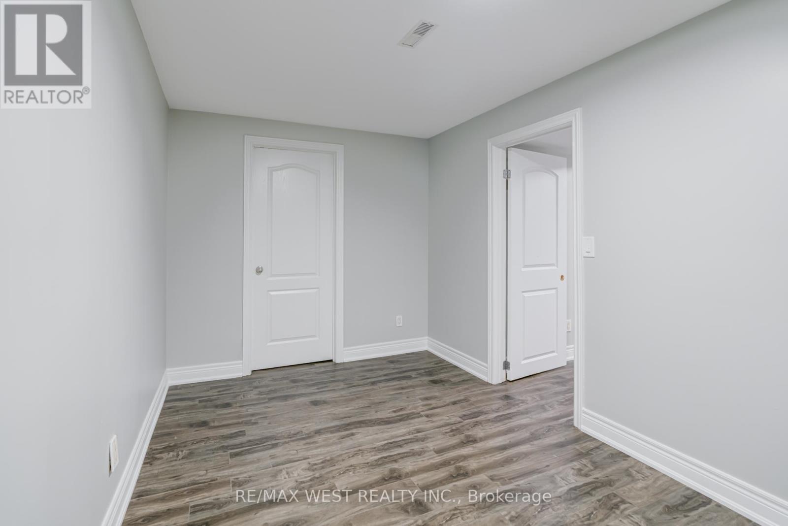 101 Tall Grass Trail, Vaughan, Ontario L4L 3J3 - Photo 33 - N12463171