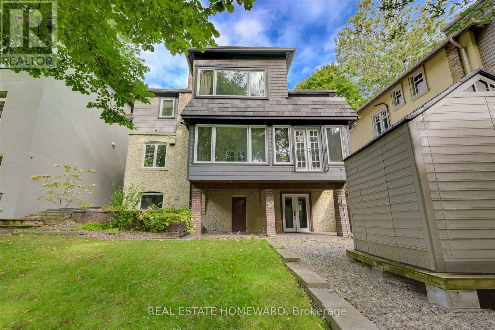 15 Pine Crescent, Toronto, Ontario  M4E 1L1 - Photo 34 - E12524798