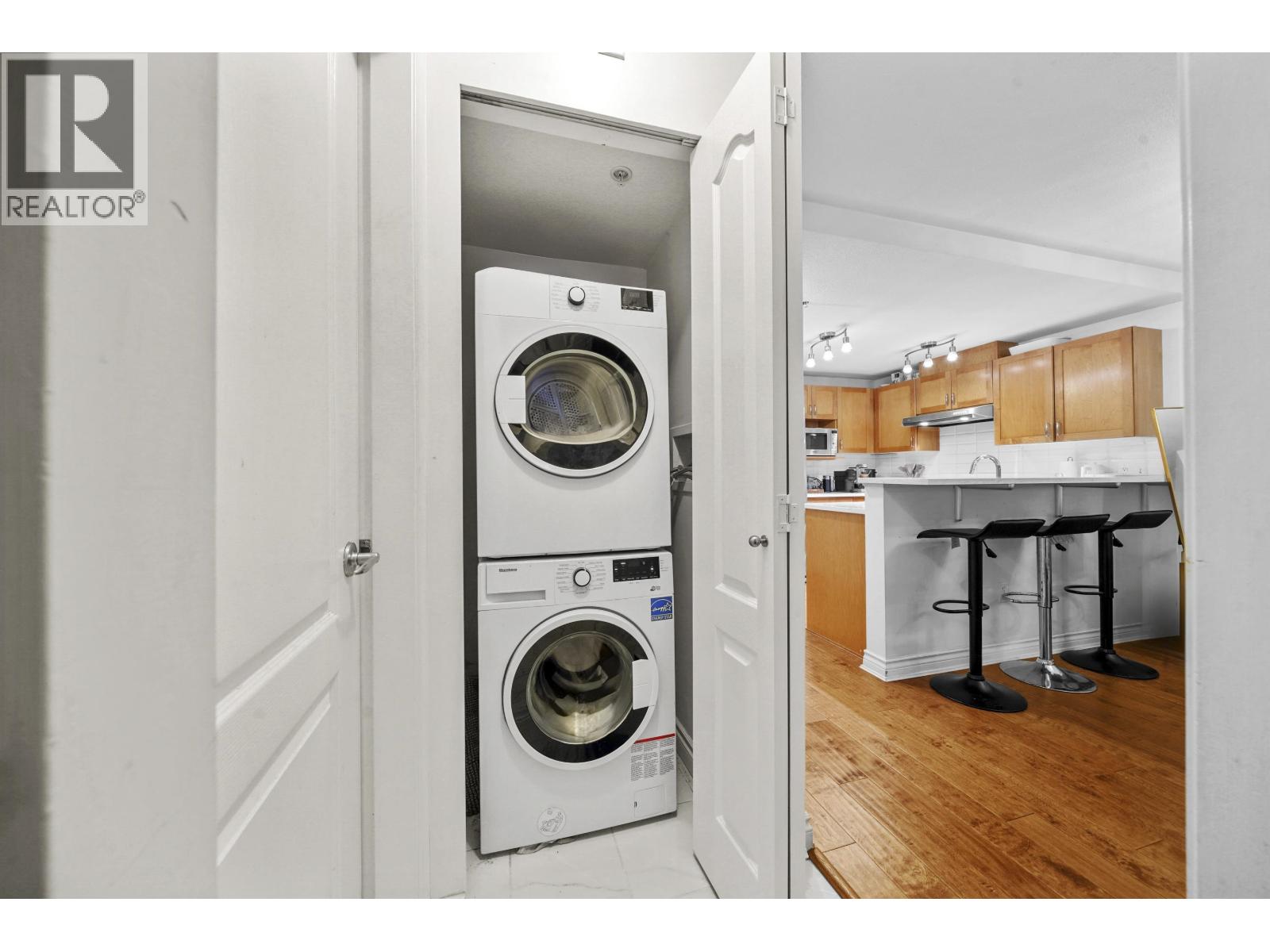 3068 W 4th Avenue, Vancouver, British Columbia  V6K 1R4 - Photo 13 - R3066010