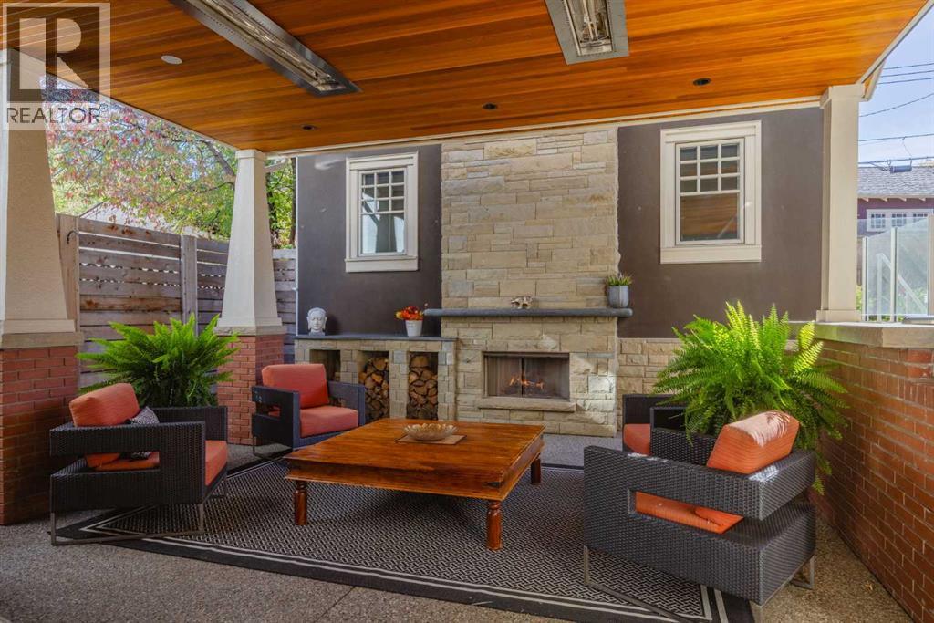 1213 Premier Way Sw, Calgary, Alberta  T2T 1L8 - Photo 8 - A2262807