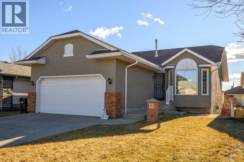 21 Citadel Drive Nw, Calgary, Alberta  T3G 3X7 - Photo 1 - A2269038