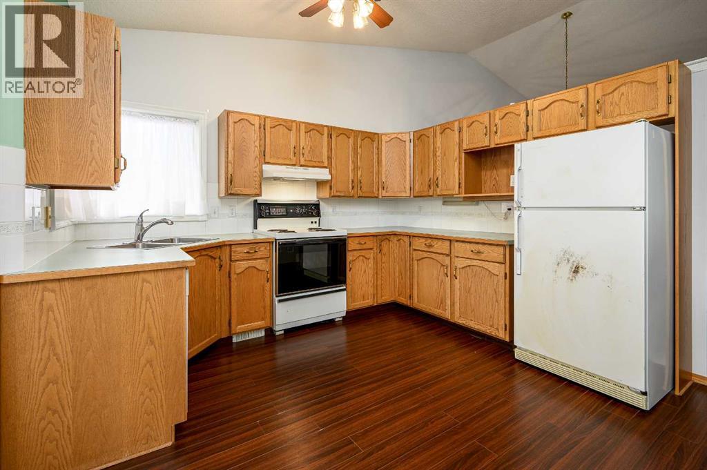 21 Citadel Drive Nw, Calgary, Alberta  T3G 3X7 - Photo 8 - A2269038