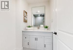 547 Melrose Avenue, Toronto, Ontario  M5M 2A4 - Photo 15 - C12527072