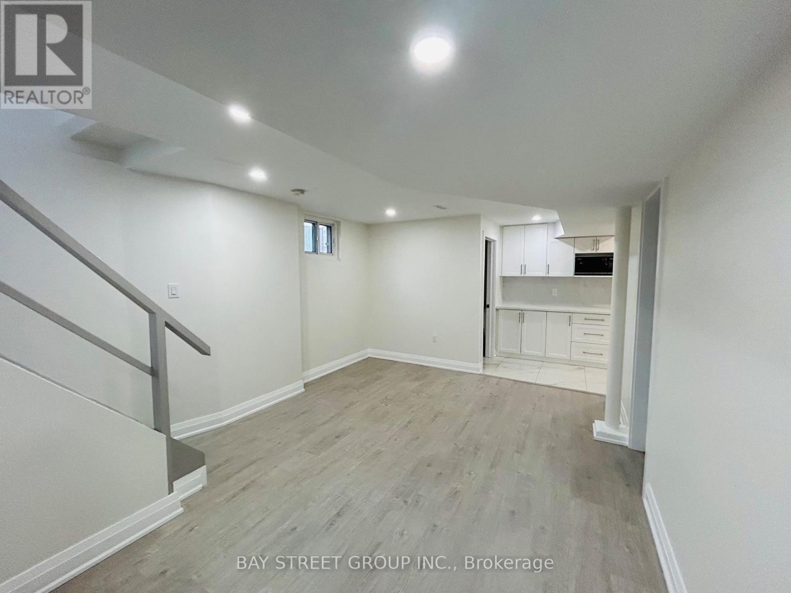 15 Marilake Drive, Toronto, Ontario  M1S 1V6 - Photo 11 - E12527060