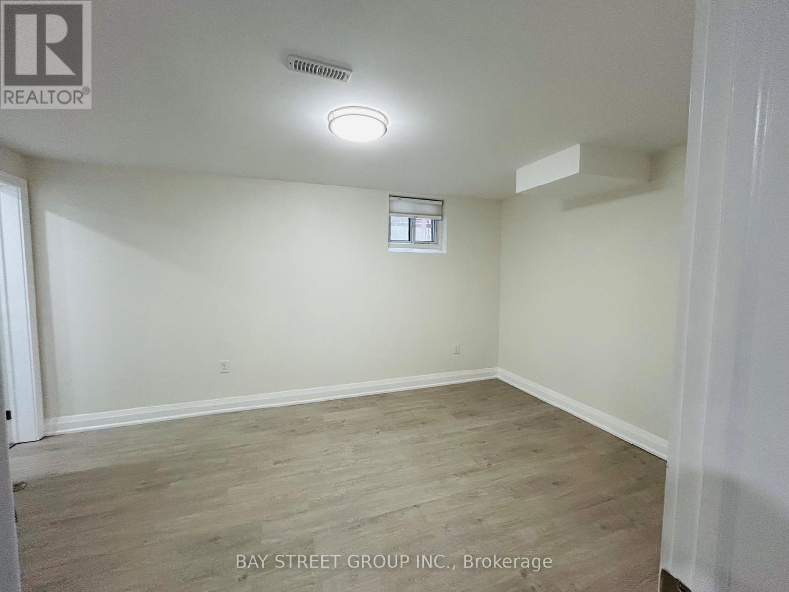 15 Marilake Drive, Toronto, Ontario  M1S 1V6 - Photo 6 - E12527060