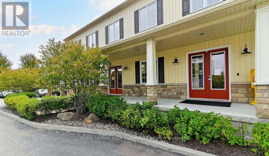 277 The Queensway Avenue S, Georgina, Ontario  L4P 2B4 - Photo 4 - N12527066