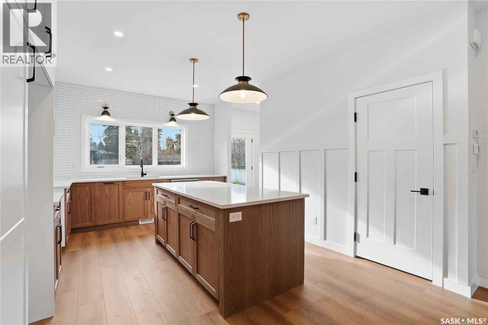 1220 11th Street E, Saskatoon, Saskatchewan  S7H 0G3 - Photo 3 - SK023689