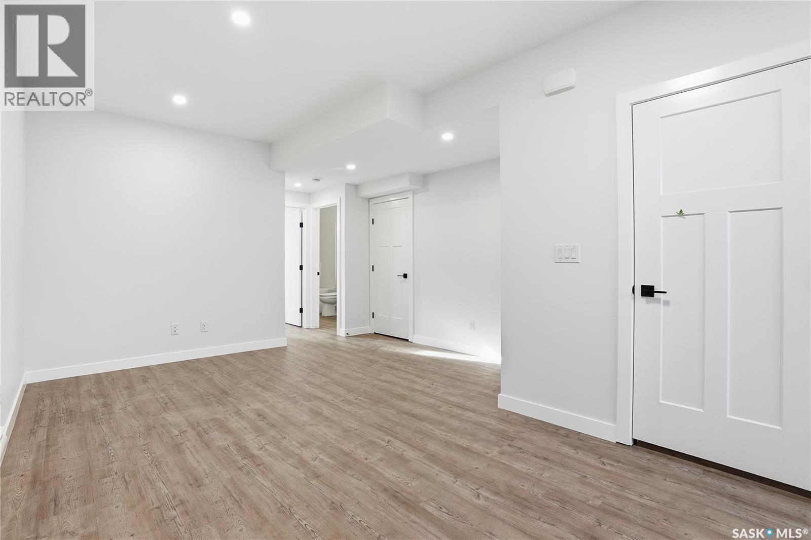 1220 11th Street E, Saskatoon, Saskatchewan  S7H 0G3 - Photo 38 - SK023689