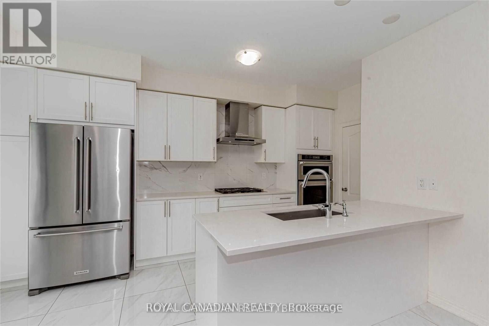 3919 Tufgar Crescent, Burlington, Ontario  L7M 1N7 - Photo 15 - W12527064