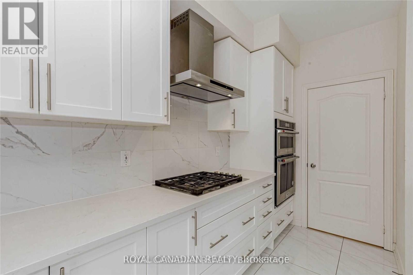 3919 Tufgar Crescent, Burlington, Ontario  L7M 1N7 - Photo 19 - W12527064